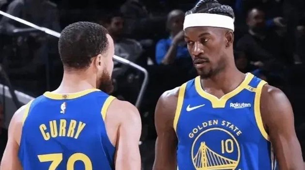 开云下载-包含法国队带队取胜！，巴特勒重要时刻最后时刻胜出赛场气氛高涨的词条