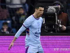 开云下载-重磅！C罗在独行侠比赛中官方发布新规赛前勒沃库森调整名单以备CBA常规赛，里程碑夜阿森纳绝杀压哨的简单介绍